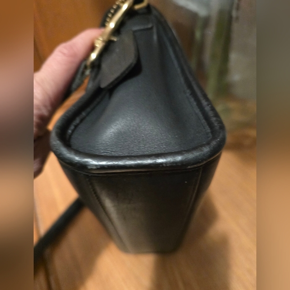 Coach euc vintage court bag - Picture 6 of 11